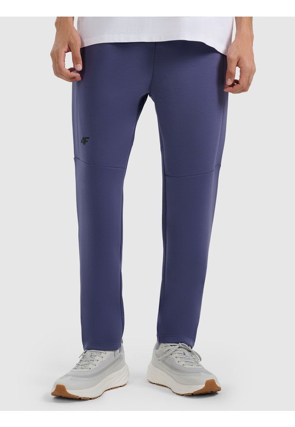 4f - 4F Spodnie dresowe joggery męskie - niebieskie XL. Kolor: niebieski. Materiał: dresówka