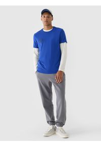 4f - 4F T-shirt regular z nadrukiem męski - niebieski XXL. Okazja: na co dzień. Kolor: niebieski. Materiał: dzianina, bawełna, jersey. Długość rękawa: krótki rękaw. Długość: krótkie. Wzór: nadruk. Styl: klasyczny, sportowy, casual