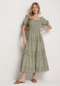 Born2be - Zielona Bawełniana Sukienka z Haftowanym Wzorem Iffanella. Okazja: na co dzień, na spacer. Kolor: zielony. Materiał: bawełna. Wzór: haft. Sezon: lato. Styl: casual, elegancki #5