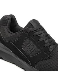 DC Sneakersy Skyline ADYS400066 Czarny. Kolor: czarny. Materiał: materiał