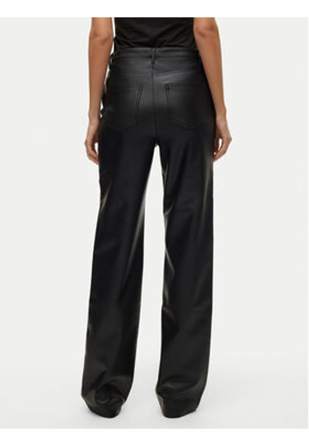 Vero Moda Spodnie z imitacji skóry Tessa 10310878 Czarny Wide Leg. Kolor: czarny. Materiał: skóra