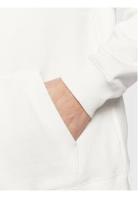 Guess Bluza M2BQ50 K9YH1 Biały Regular Fit. Kolor: biały. Materiał: bawełna