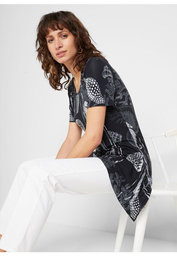 bonprix - Długi shirt z miękkiego materiału z wiskozą. Kolor: czarny. Materiał: materiał, wiskoza. Długość rękawa: krótki rękaw. Długość: długie. Styl: elegancki