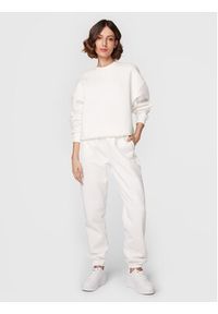 Gina Tricot Bluza Basic 10943 Biały Relaxed Fit. Kolor: biały. Materiał: bawełna