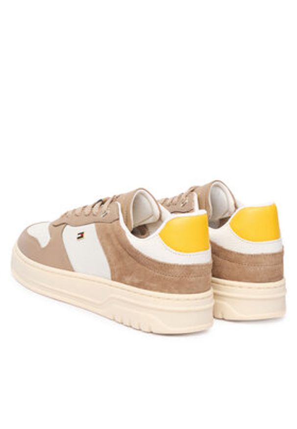 TOMMY HILFIGER - Tommy Hilfiger Sneakersy Th Sporty Cupsole Tumbled Ltr FW0FW09024 Beżowy. Kolor: beżowy. Materiał: skóra