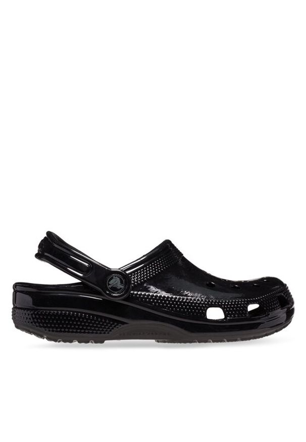 Crocs Klapki Classic High Shine Clog 209609 Czarny. Kolor: czarny