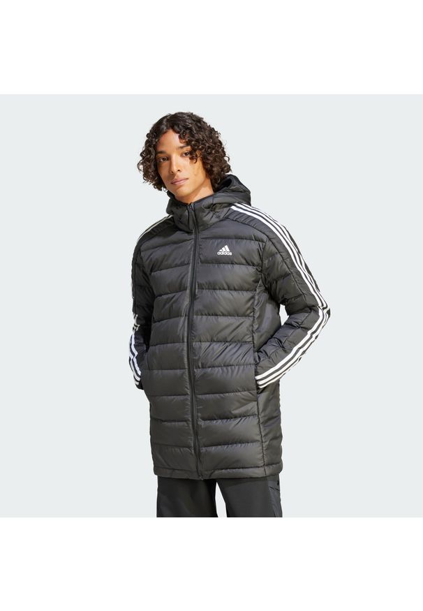 Adidas - Essentials 3-Stripes Light Down Hooded Parka. Kolor: czarny. Materiał: materiał