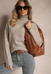 Renee - Szaro-Beżowy Golf o Klasycznym Kroju Savelle. Okazja: na co dzień. Typ kołnierza: golf. Kolor: beżowy. Materiał: jeans. Długość rękawa: długi rękaw. Długość: długie. Styl: klasyczny #3