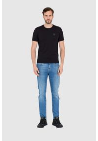 EA7 Emporio Armani - EA7 Czarna koszulka męska z naszywką z logo, Rozmiar M. Kolor: czarny. Wzór: aplikacja #4