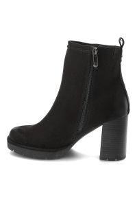 Czarne Botki Marco Tozzi Modne Obuwie Damskie. Okazja: na co dzień. Kolor: czarny. Materiał: jeans, syntetyk, zamsz, futro. Obcas: na obcasie. Styl: casual, elegancki. Wysokość obcasa: średni #8