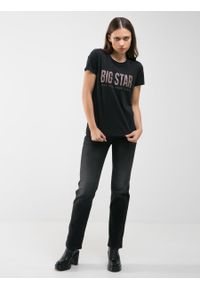 Big-Star - Koszulka damska czarna Brigida 906. Okazja: na co dzień, do pracy. Kolor: czarny. Materiał: dzianina, jeans, sztruks. Wzór: napisy. Styl: casual, klasyczny