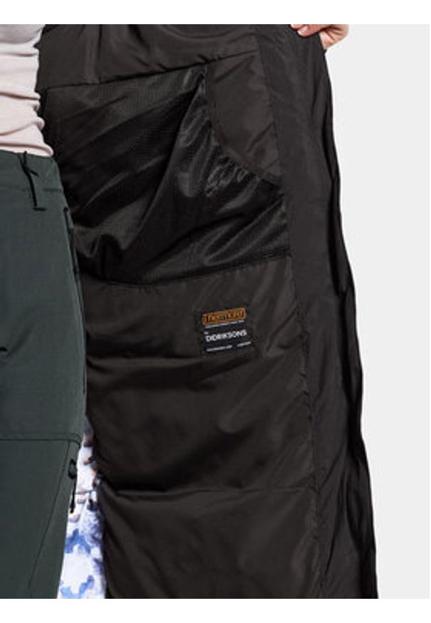 Didriksons Płaszcz zimowy Nomi Wns Parka 3 504832 Czarny Regular Fit. Kolor: czarny. Materiał: syntetyk. Sezon: zima