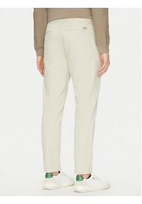 BOSS Chinosy 50529308 Beżowy Relaxed Fit. Kolor: beżowy. Materiał: bawełna