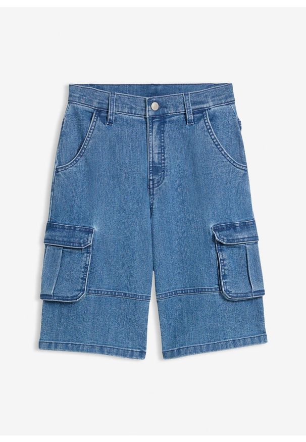 bonprix - Jeansowe bermudy bojówki o kroju loose fit, z regulowanym pasem. Kolor: niebieski. Materiał: jeans