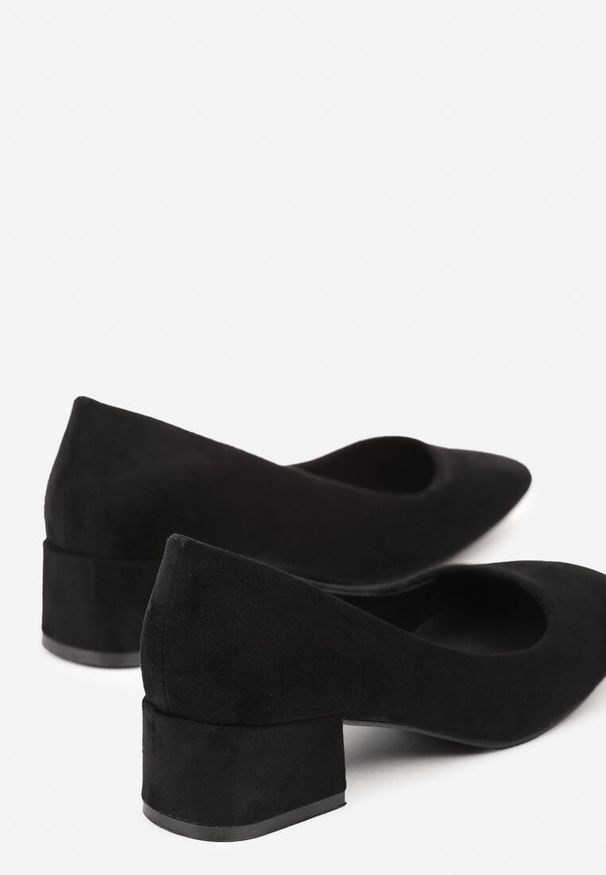 Renee - Czarne Czółenka na Słupku ze Skórzaną Wkładką Savirae. Okazja: na co dzień. Kolor: czarny. Materiał: skóra. Obcas: na słupku. Styl: casual, elegancki, klasyczny. Wysokość obcasa: niski