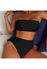 Intica - Strój kąpielowy dwuczęściowy bez ramiączek na lato Pilar. Kolor: różowy. Materiał: materiał #7