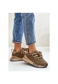 Zamszowe Sneakersy Damskie Na Platformie Z Grubym Sznurowaniem Artiker 54C1466 Jasnobrązowe. Okazja: na co dzień. Kolor: brązowy. Materiał: zamsz. Obcas: na platformie. Sport: turystyka piesza #8