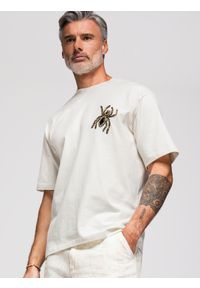 Ombre Clothing - Męska koszulka z aplikacją pająka z kamieni i złotych koralików - złamana biel V2. Okazja: na co dzień. Kolor: złoty. Materiał: jeans, dzianina, bawełna, materiał, elastan, jersey. Długość rękawa: krótki rękaw. Długość: krótkie. Wzór: aplikacja. Styl: casual