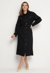 Born2be - Czarna Wiskozowa Sukienka o Koszulowym Kroju z Paskiem z Klamrą i Kieszeniami Lisavianna. Okazja: na spotkanie biznesowe, do pracy, na co dzień. Kolor: czarny. Materiał: wiskoza. Długość rękawa: długi rękaw. Typ sukienki: koszulowe. Styl: elegancki, casual, klasyczny, biznesowy #1