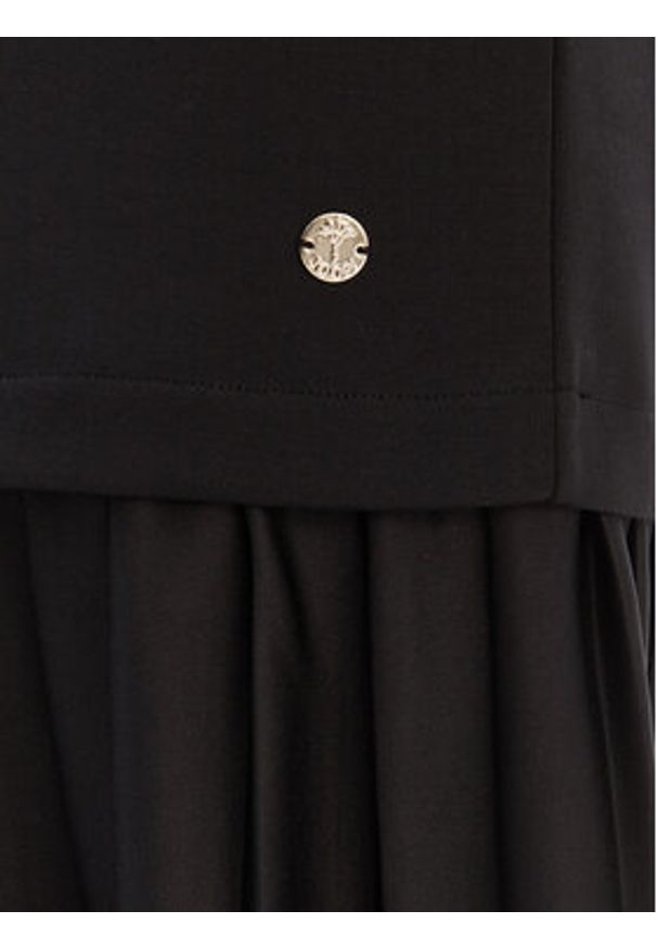 JOOP! Sukienka codzienna Tarika 10007096 Czarny Relaxed Fit. Okazja: na co dzień. Kolor: czarny. Materiał: bawełna. Typ sukienki: proste. Styl: casual