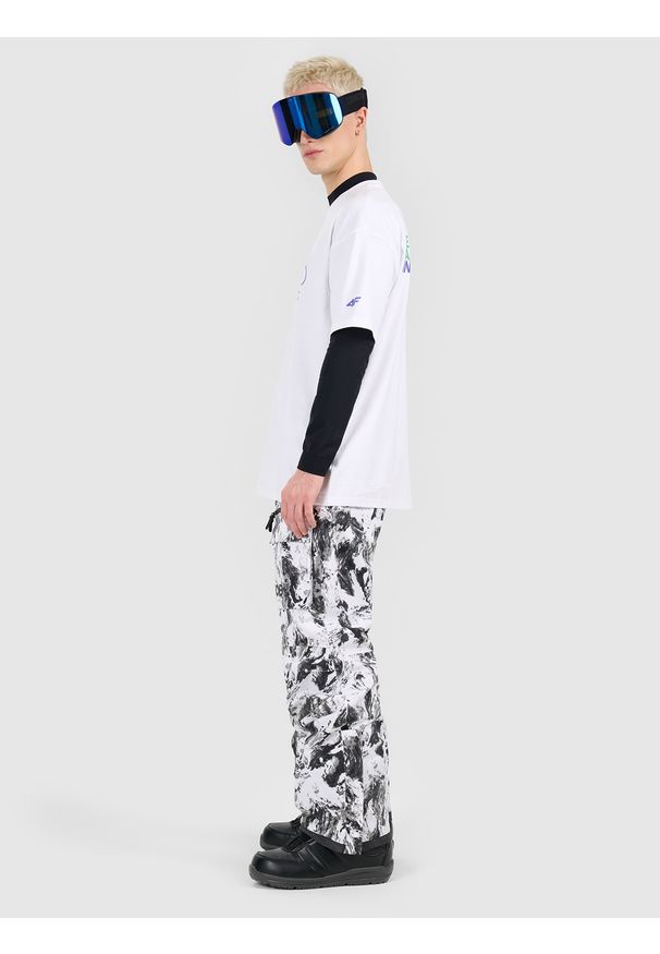 4f - 4F Spodnie snowboardowe membrana 15000 męskie - czarno-białe XXL. Kolor: wielokolorowy. Materiał: poliester, materiał. Sezon: zima. Sport: snowboard