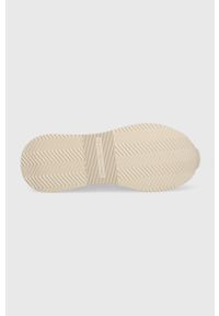 TOMMY HILFIGER - Tommy Hilfiger sneakersy ELEVATED FEMININE RUNNER kolor biały FW0FW07594. Nosek buta: okrągły. Kolor: biały. Materiał: guma. Obcas: na platformie #5