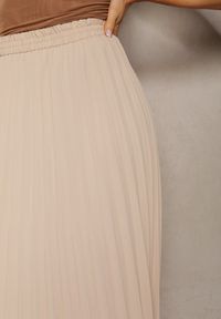 Renee - Beżowa Rozkloszowana Spódnica High Waist z Ozdobnymi Plisami i Gumką w Pasie Veratia. Okazja: na co dzień. Stan: podwyższony. Kolor: beżowy. Materiał: tkanina. Styl: casual, elegancki, wizytowy #5