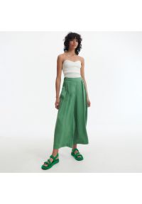 Reserved - Szerokie spodnie - Zielony. Kolor: zielony #1