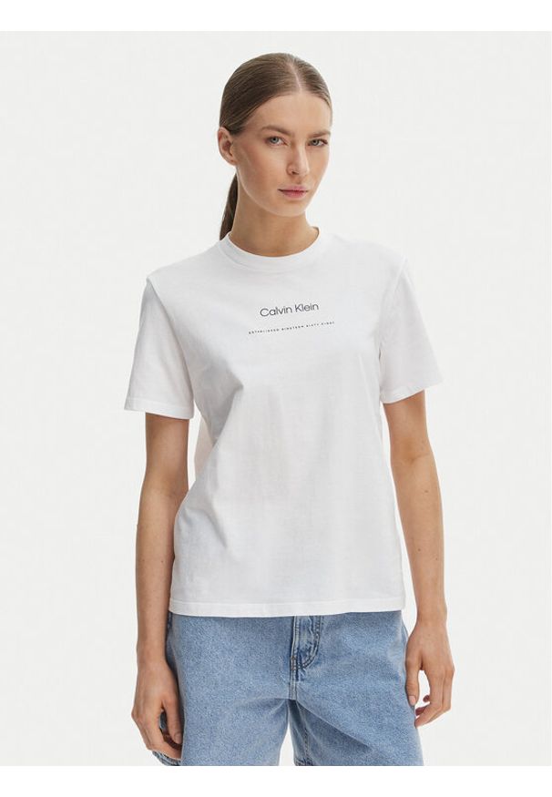 Calvin Klein Jeans T-Shirt Classic LV047C811G Biały Regular Fit. Kolor: biały. Materiał: bawełna