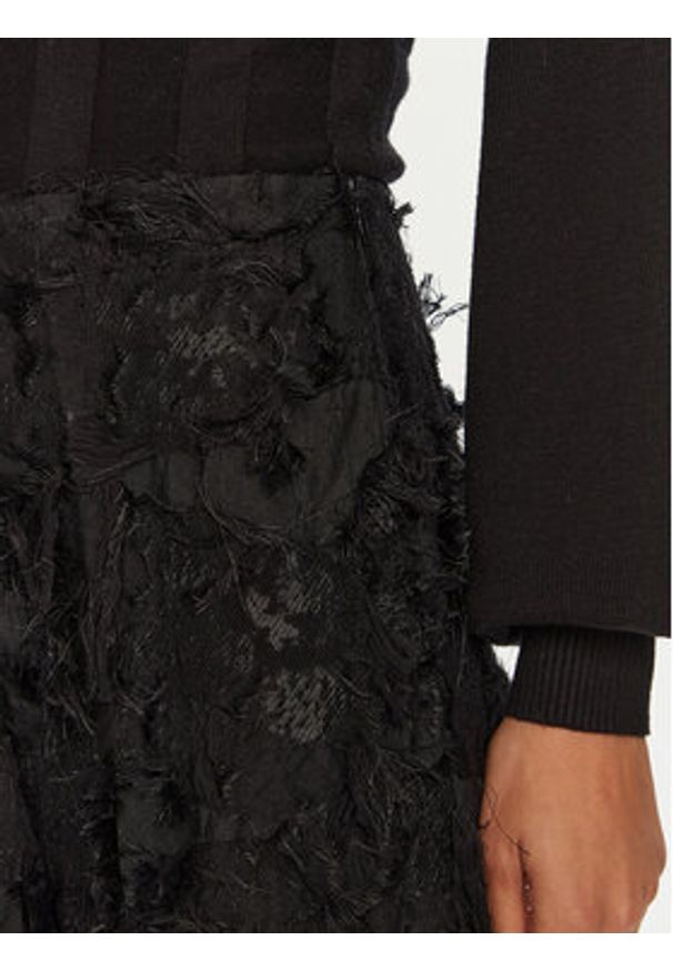Day Birger et Mikkelsen - DAY BIRGER ÉT MIKKELSEN Spodnie materiałowe Emma DAY65243495 Czarny Regular Fit. Kolor: czarny. Materiał: bawełna