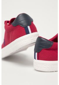 U.S. Polo Assn. - Tenisówki. Nosek buta: okrągły. Zapięcie: sznurówki. Kolor: czerwony. Materiał: syntetyk, materiał, skóra, guma. Szerokość cholewki: normalna #2