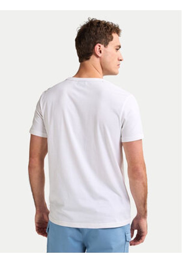 Petrol Industries T-Shirt M-1050-TSR604 Biały Regular Fit. Kolor: biały. Materiał: bawełna