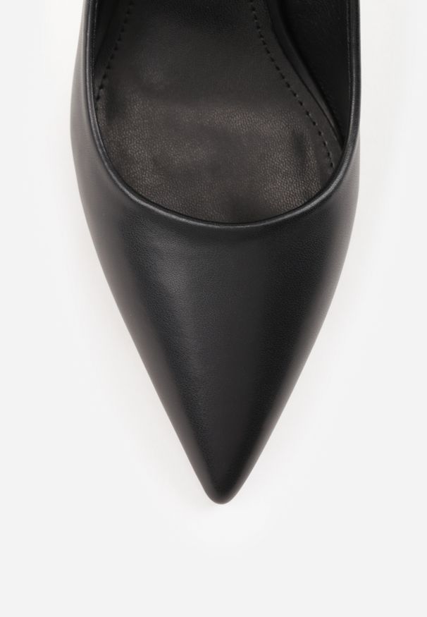 Renee - Czarne Czółenka z Ekoskóry na Geometrycznym Słupku Nerolia. Okazja: na uczelnię. Kolor: czarny. Wzór: geometria. Obcas: na słupku