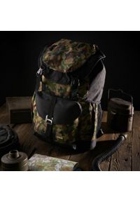 Plecak trekkingowy moro zielony PAOLO PERUZZI V-12-MZ. Kolor: zielony. Materiał: materiał. Wzór: moro. Styl: casual, militarny #1