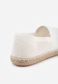 Born2be - Białe Espadryle na Płaskiej Podeszwie z Plecionki Chorisa. Okazja: do pracy, na co dzień. Kolor: biały. Materiał: jeans, len. Obcas: na płaskiej podeszwie. Styl: casual #2
