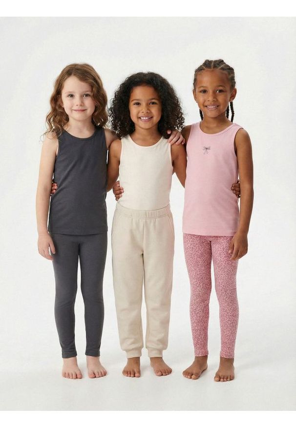 Sinsay - Koszulki bez rękawów 3 pack - wielobarwny. Długość rękawa: bez rękawów