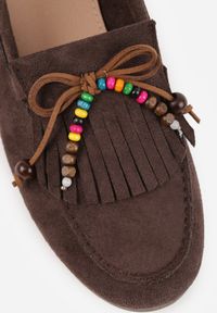 Born2be - Ciemnibrązowe Mokasyny VICES z Wkładką ze Skóry Naturalnej i Ozdobnymi Koralikami Neni. Okazja: na co dzień. Kolor: brązowy. Materiał: skóra. Styl: casual, klasyczny, elegancki #7