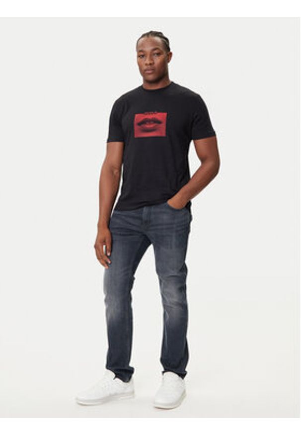 Hugo - HUGO T-Shirt Deterni 50544496 Czarny Regular Fit. Kolor: czarny. Materiał: bawełna