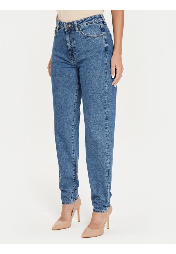Guess Jeans Jeansy W4YA0D D5CC3 Niebieski Relaxed Fit. Kolor: niebieski