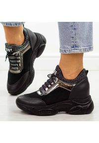 Navy dot - Czarne sneakersy damskie Navy Dot 56002. Kolor: czarny. Materiał: zamsz, skóra
