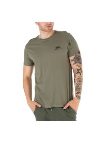 Koszulka Alpha Industries Basic T Small Logo 18850511 - zielona. Kolor: zielony. Materiał: bawełna. Długość rękawa: krótki rękaw. Długość: krótkie #1