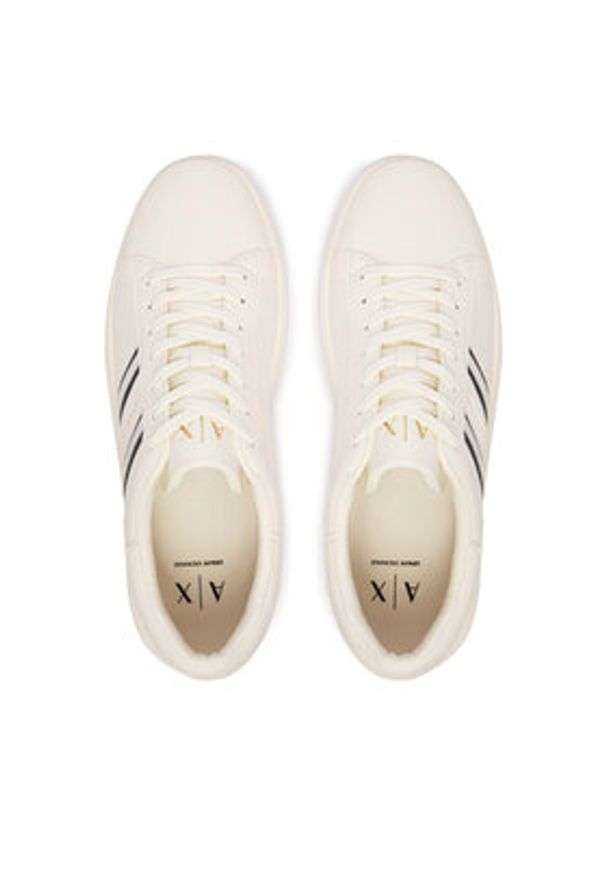 Armani Exchange Sneakersy XM002198 AF21421 M0017 Biały. Kolor: biały. Materiał: skóra