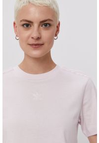 adidas Originals T-shirt H56453 damski kolor różowy. Kolor: fioletowy. Materiał: dzianina. Wzór: gładki #2