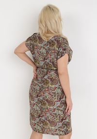 Born2be - Ciemnozielona Sukienka Galis. Kolor: zielony. Długość rękawa: bez rękawów. Wzór: paisley, aplikacja, nadruk. Sezon: lato. Styl: klasyczny. Długość: midi #2