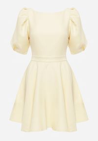 Renee - Żółta Elegancka Sukienka z Bufiastymi Rękawami Odkrytymi Plecami i Wiązaniem Haritte. Kolor: żółty. Typ sukienki: rozkloszowane. Styl: elegancki #9