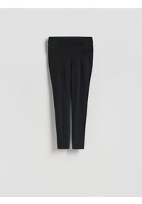 Reserved - Legginsy z ozdobną taśmą - czarny. Kolor: czarny. Materiał: wiskoza, dzianina