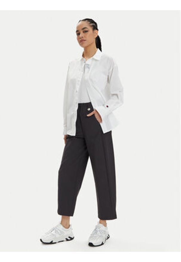 Champion Koszula 117204 Biały Oversize. Kolor: biały. Materiał: bawełna