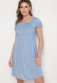 Born2be - Niebieska Wiskozowa Sukienka Typu Hiszpanka w Kwiaty Lunirella. Okazja: na co dzień. Typ kołnierza: dekolt hiszpanka. Kolor: niebieski. Materiał: wiskoza. Długość rękawa: krótki rękaw. Wzór: kwiaty. Sezon: lato. Styl: elegancki, casual #3