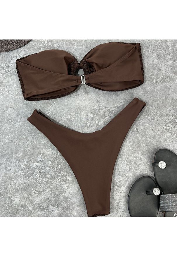 Intica - Strój kąpielowy bez ramiączek z dopasowanymi majtkami Khalani. Materiał: materiał. Długość: długie