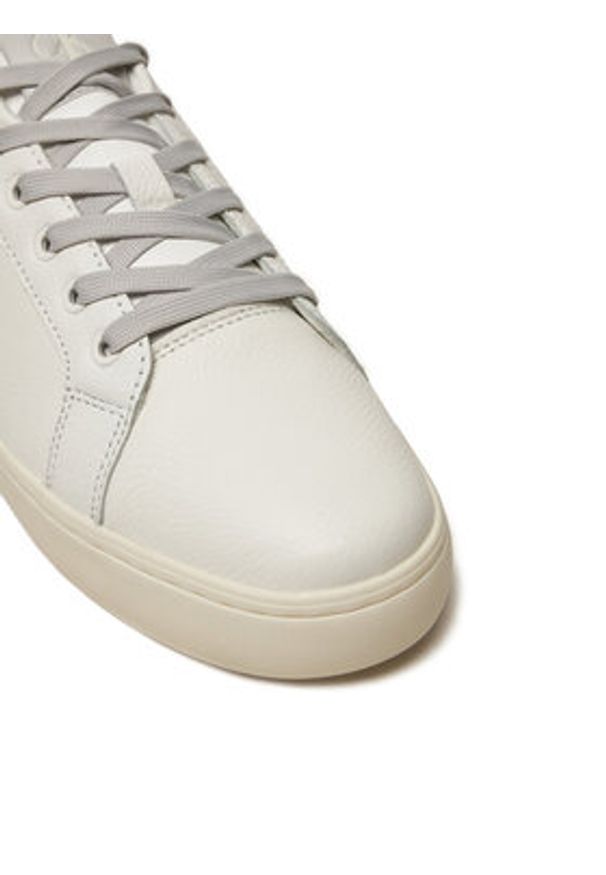 Calvin Klein Jeans Sneakersy YM0YM01164 Biały. Kolor: biały. Materiał: skóra